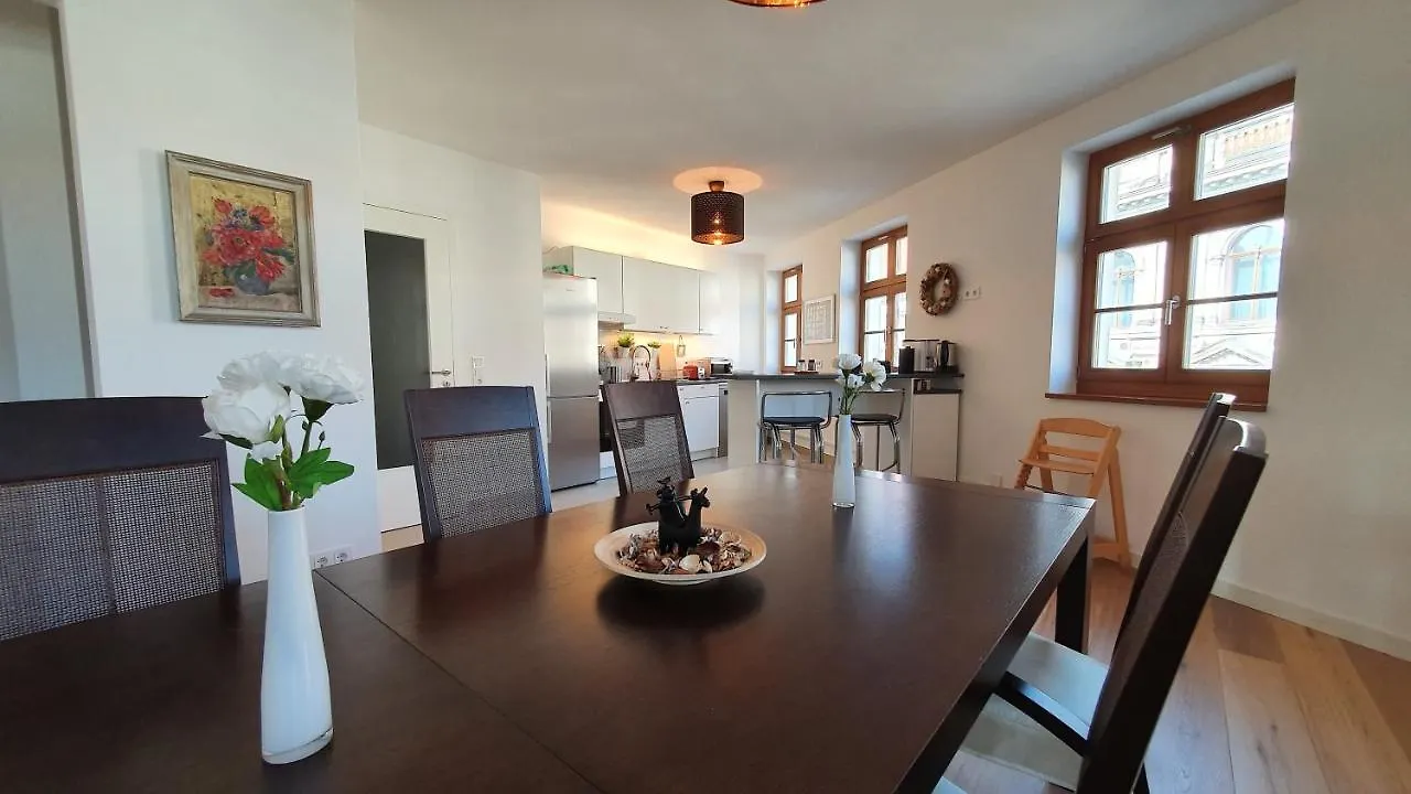 Pineapple Apartments Luxus Apartment Im Palais Am Neumarkt Dresden 0*,